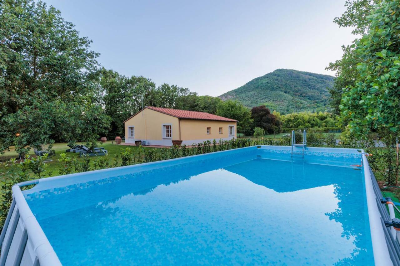 Villa Bassotta, A Charming Cottage Lucca Exterior foto